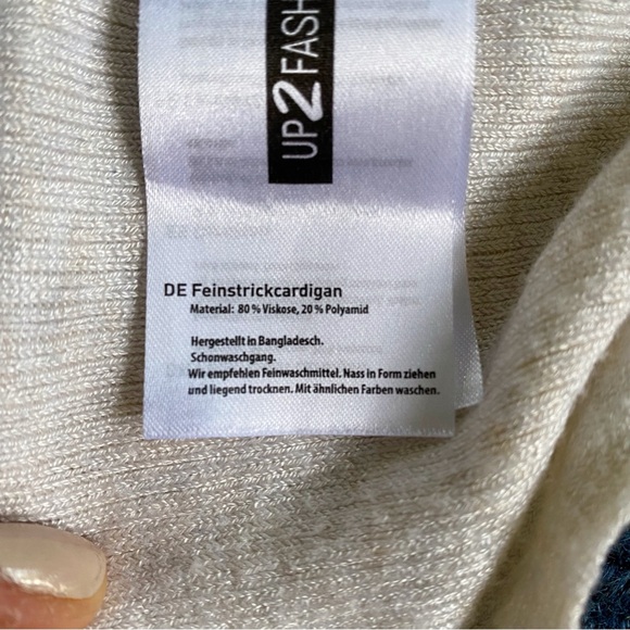 🐚 UP2FASHION OATMEAL IVORY ASYMMETRICAL CARDIGAN SWEATER! - Picture 10 of 10